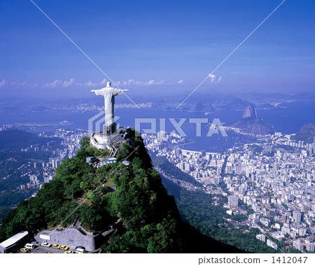Christ statue of Corcovado hills Christ statue of Corcovado hills 1412047