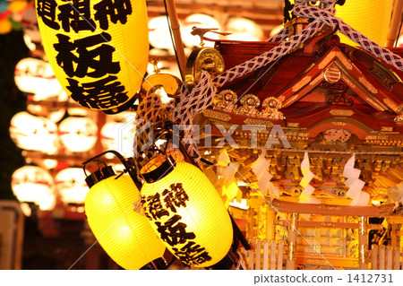 Mikoshi在節日 1412731