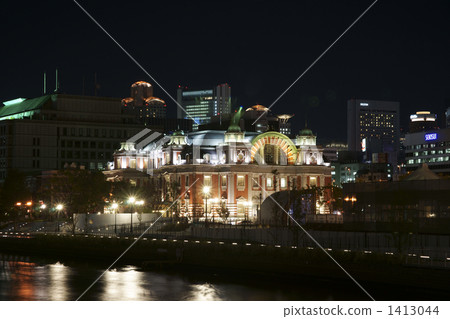 點亮中央公共大廳 1413044