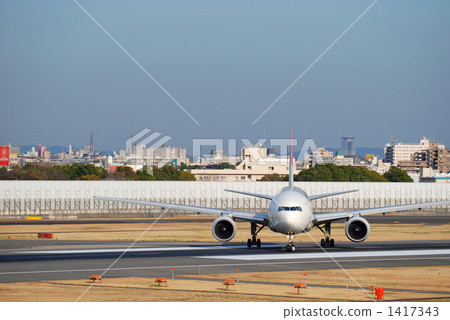 Entry into the runway Entry into the runway 1417343