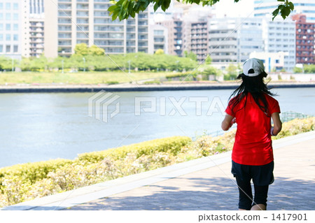 在里弗賽德慢跑 在里弗賽德慢跑 1417901