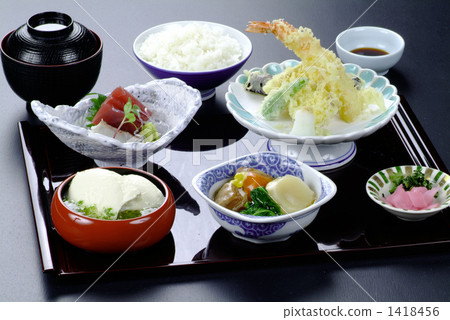 Japanese food 1418456