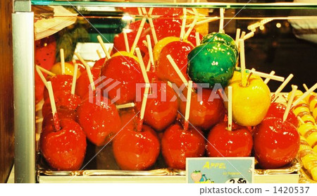 Christmas market apple candy Christmas market apple candy 1420537