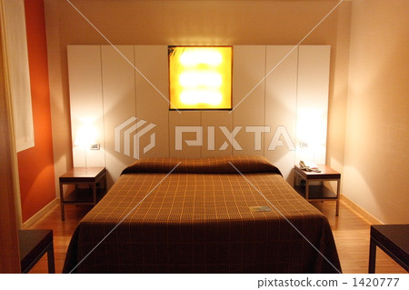 bet, bedchamber, bedroom 1420777
