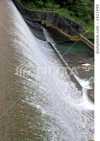 Japan's most beautiful dam White water basin dam 1421949