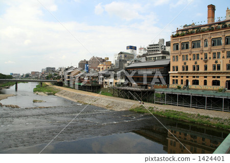 河原町 鴨川 四條河原町 1424401