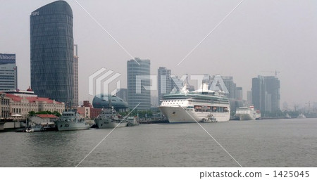 上海外灘區黃浦江 上海外灘區黃浦江 1425045