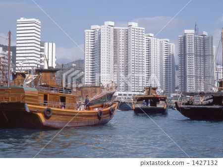 垃圾船錨定 垃圾船錨定 1427132