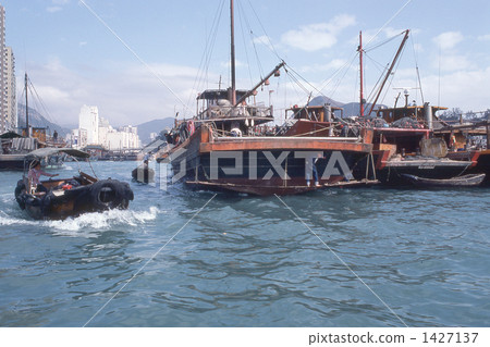 Sampang和垃圾船 Sampang和垃圾船 1427137