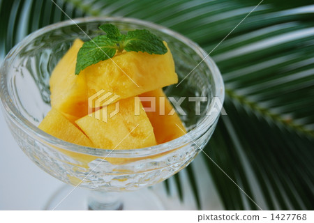 perilla, pineapple, mint 1427768