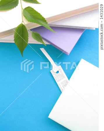 Book with bookmarks [summer reading image] [copy space] (vertical) 1431029