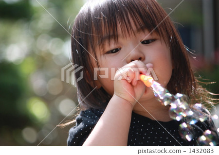 一個女孩迷戀沙邦玉 一個女孩迷戀沙邦玉 1432083