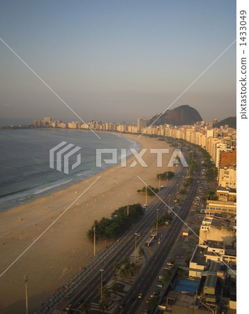 Morning glow of Copacabana 1433049