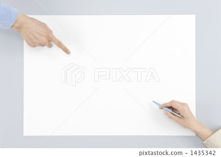 Hands and fingers filling in the whiteboard Hands and fingers filling in the whiteboard 1435342