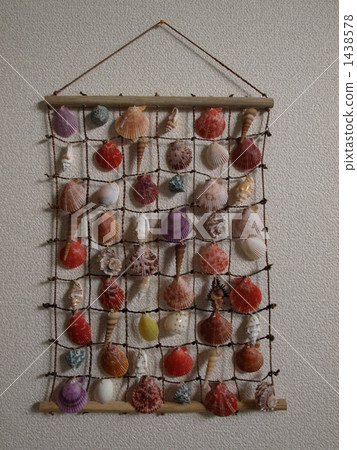 Shell wall hangings 1438578