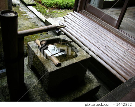 手水舍 飲池 神道水洗禮館 1442852