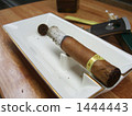 cigar 1444443