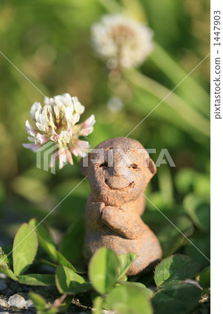Smiley Jizoku pottery work Smiley Jizoku pottery work 1447903