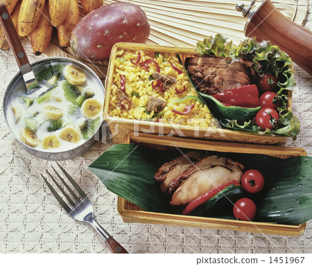 Ethnic style lunch box Ethnic style lunch box 1451967