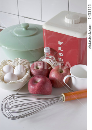 Making sweets 1453523