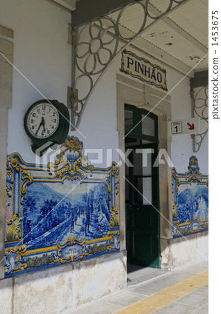 Pignaon車站裝飾著azulejo Pignaon車站裝飾著azulejo 1453675