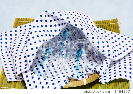 hand towel, glass, spotted pattern 1464337