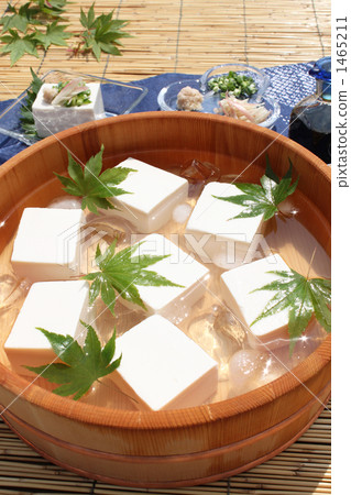 Summer image · Cold guy vertical 01 1465211