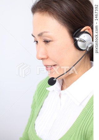 Middle-aged OL 1467392