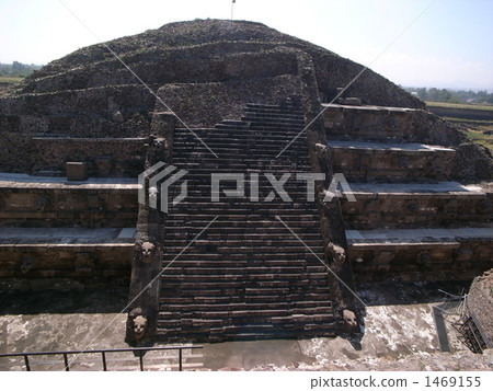 Quetzalcoatl temple of Teotihuacan Quetzalcoatl temple of Teotihuacan 1469155