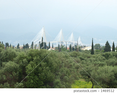 世界上最長的斜橋,有四個支柱“Rion-Antillion Bridge”(希臘) 世界上最長的斜橋,有四個支柱“Rion-Antillion Bridge”(希臘) 1469512