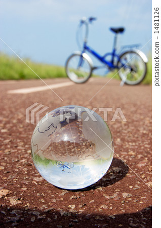 騎自行車的圖像 1481126