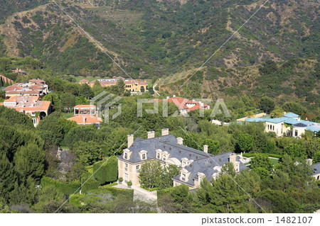 Super high class residential area of Beverly Hills 1482107
