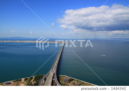 A connection bridge with Kansai Airport A connection bridge with Kansai Airport 1484342