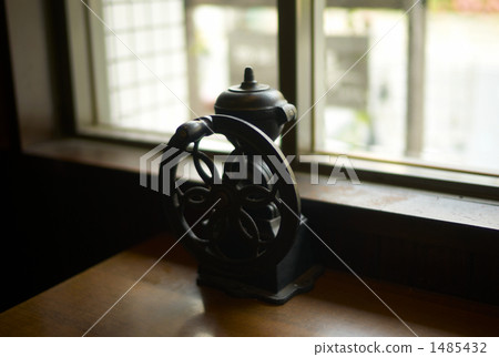 coffee mill, antique, antiques 1485432