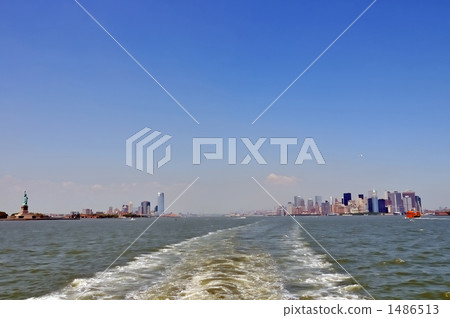 New York Harbor in early summer New York Harbor in early summer 1486513