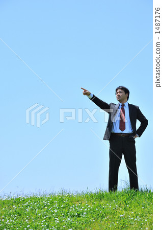 suit, suits, 1 person 1487176