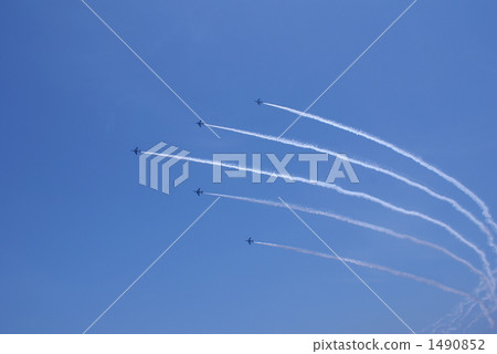 Contrail Contrail 1490852