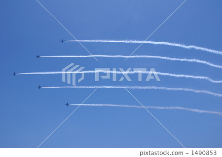 Contrail Contrail 1490853
