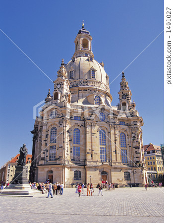 Frauenkirche in Dresden 1491027