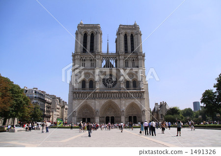 Notre Dame Cathedral in Paris 1491326