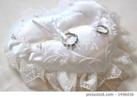 Wedding ring 1 Wedding ring 1 1496836