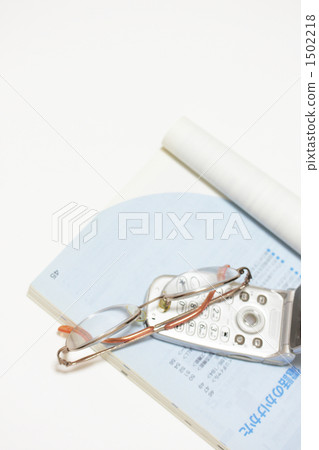 手機·老花鏡·說明書 -  04■老人 - 眼鏡 - 使用說明書 - 很難 1502218