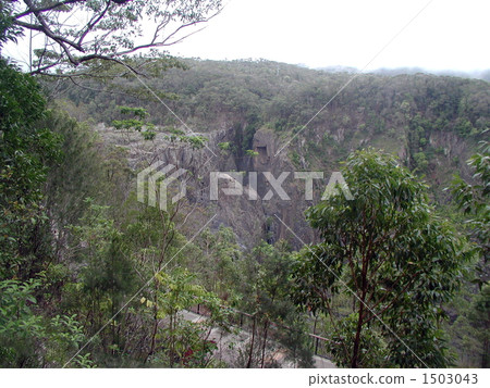 男爵瀑布干旱 1503043