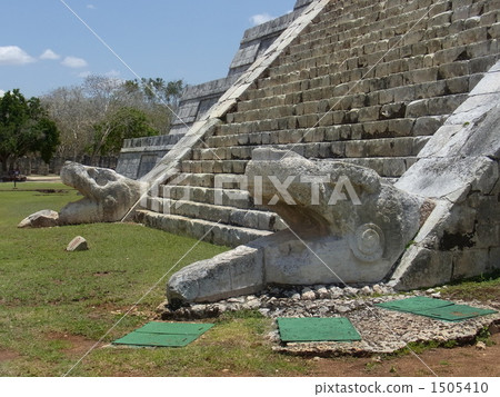 Cucumcan of Chichen Itza 1505410