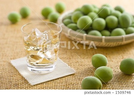 Plum wine and plum seeds 1509746