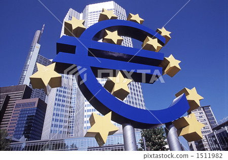 Euro tower 1511982