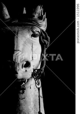 stately stately 1511996