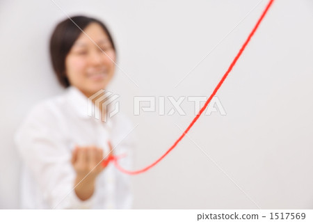 encounter, red string, tying red cords 1517569