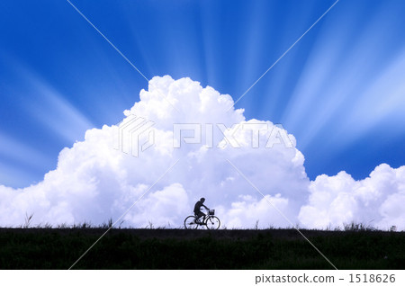 夏天的天空和自行車 夏天的天空和自行車 1518626