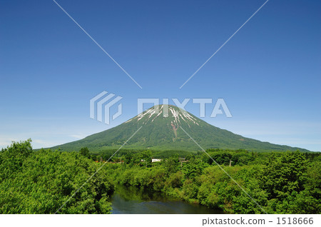 Yotei山和Shibagawa河初夏2 1518666